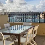 Front Row Malta - Grand Harbour With Iconic Valletta Views 4* Kalkara