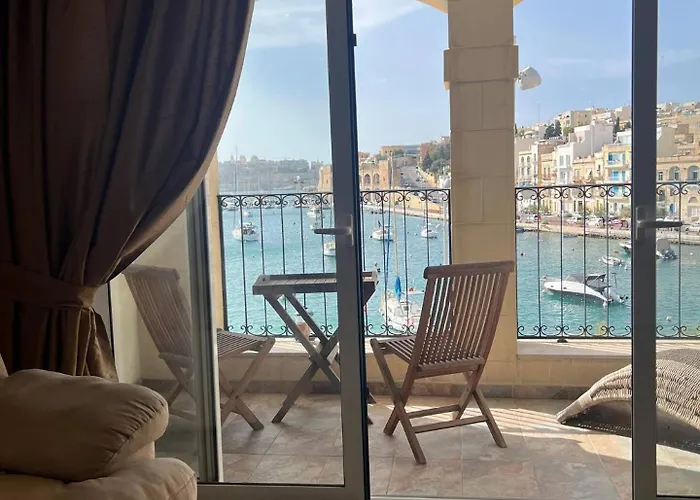 Front Row Malta - Your Grand Harbour With Rooftop Terrace & Views Of Valletta Kalkara