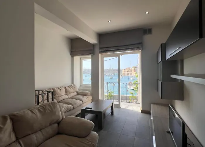 Front Row Malta - Grand Harbour With Iconic Valletta Views 4* Kalkara