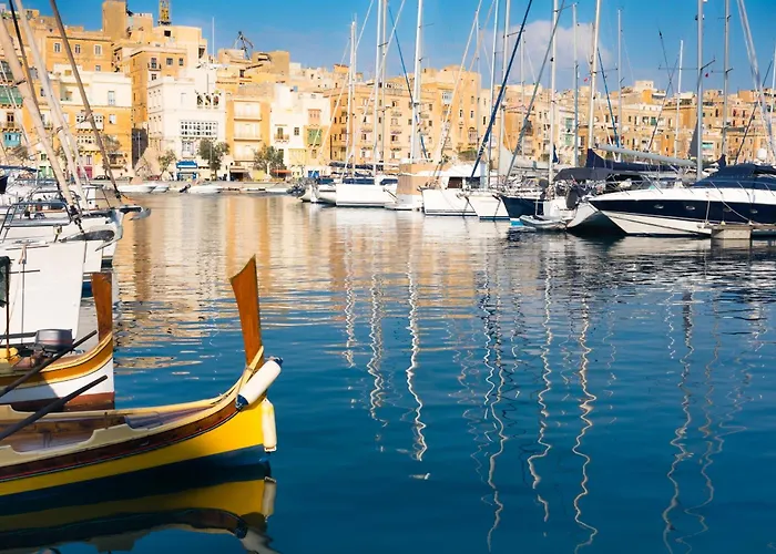 Front Row Malta - Grand Harbour With Iconic Valletta Views Bed and Breakfast Kalkara